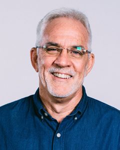 Headshot of pastor Wayne Alcorn