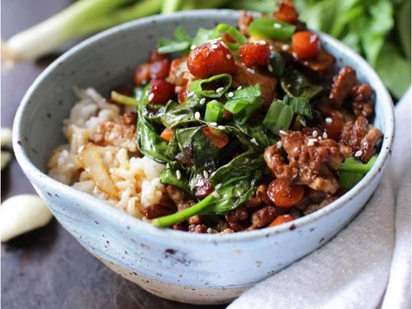 photo shows a bowl of pork stirfry