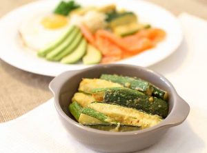 Zucchini in a grey bowl