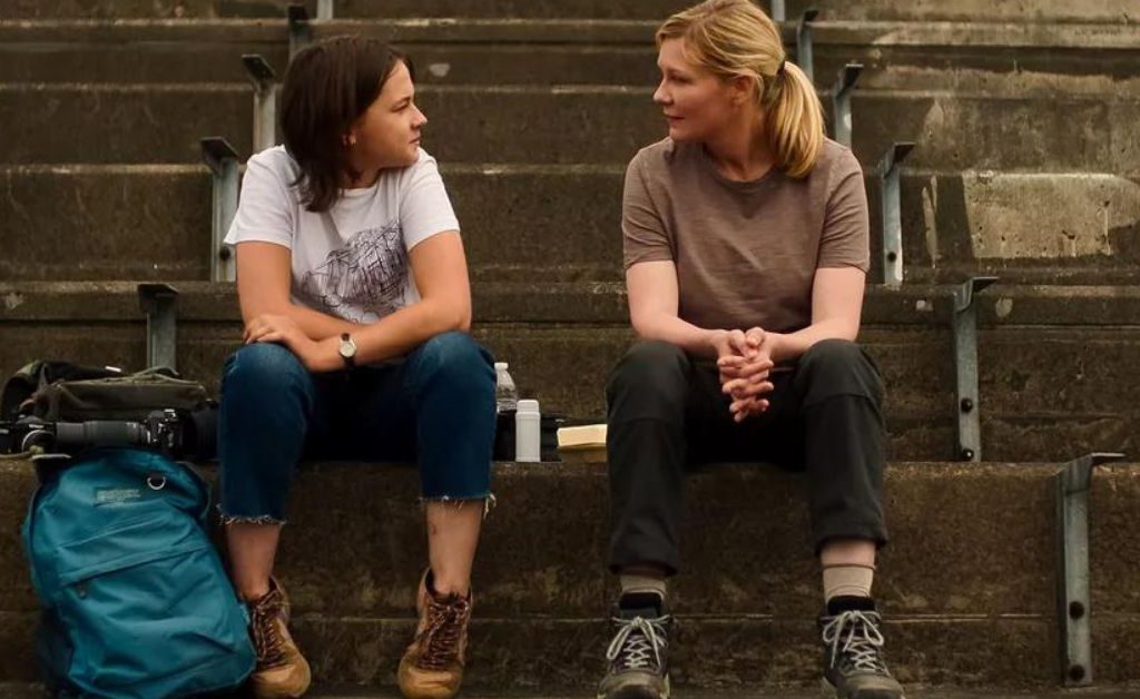 Kirsten Dunst and Cailee Spaeny in Civil War